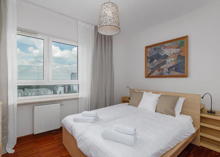 Penthouse Okopowa 56 By Nyx Varsó